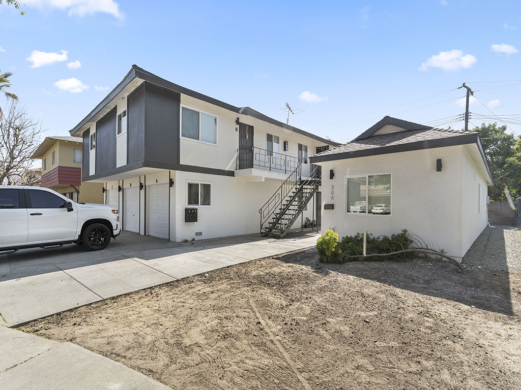 308 S Laurel