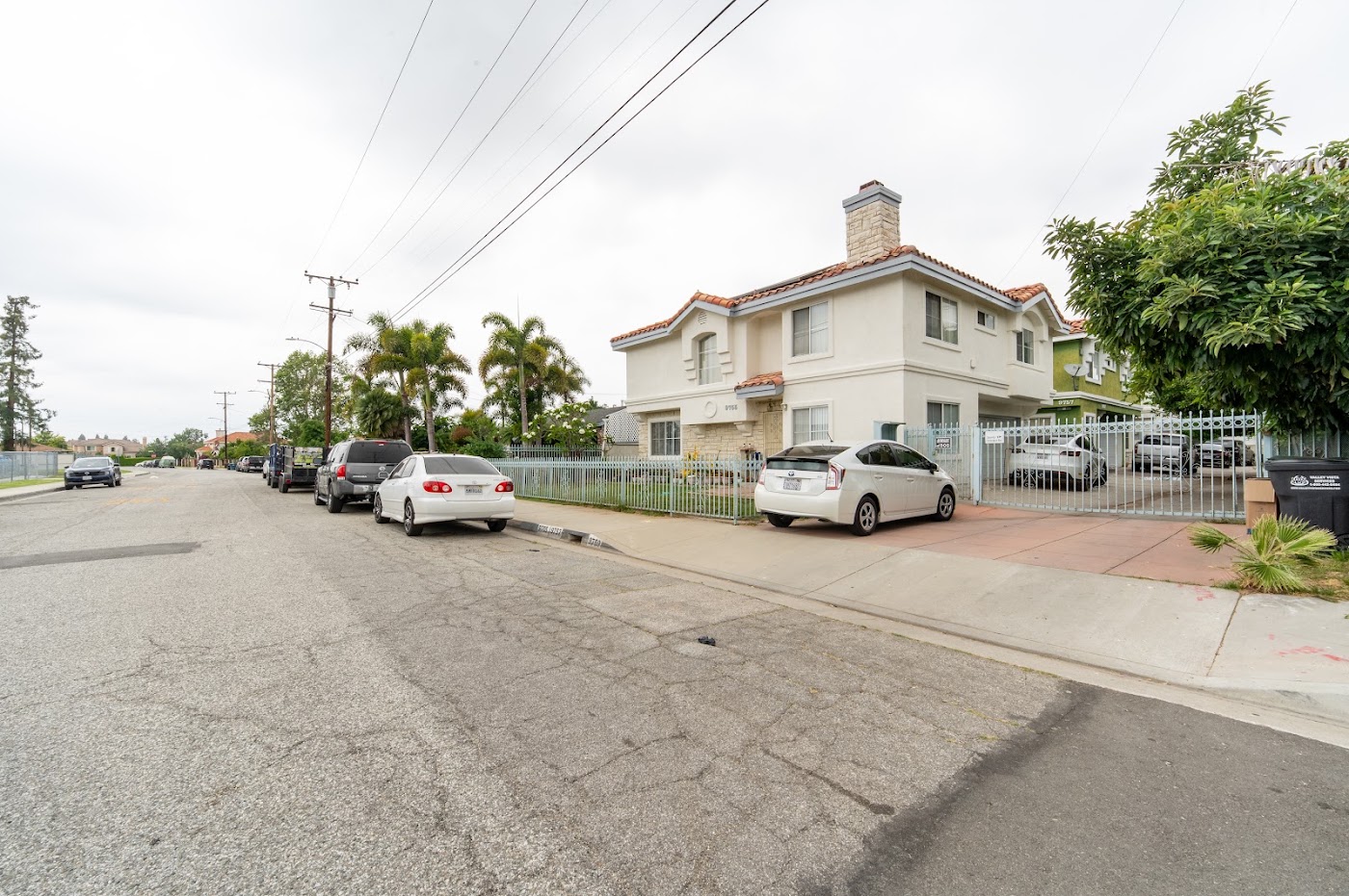 9759 - Whitmore St