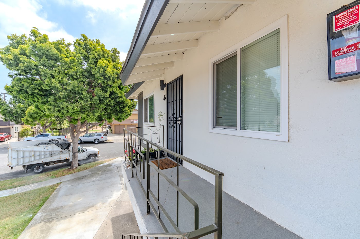 308 S Laurel