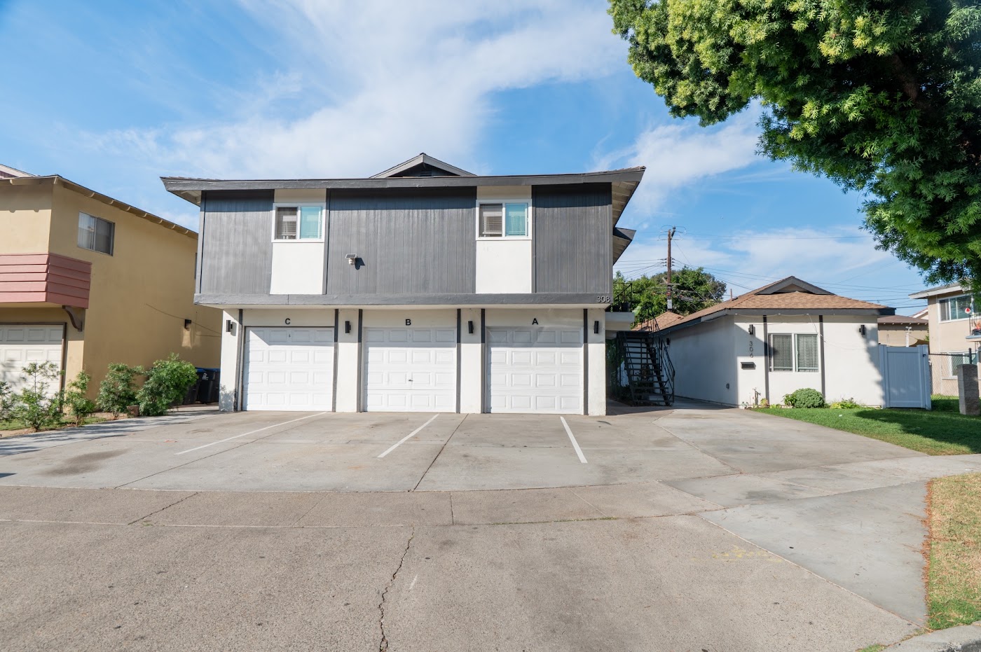 308 S Laurel