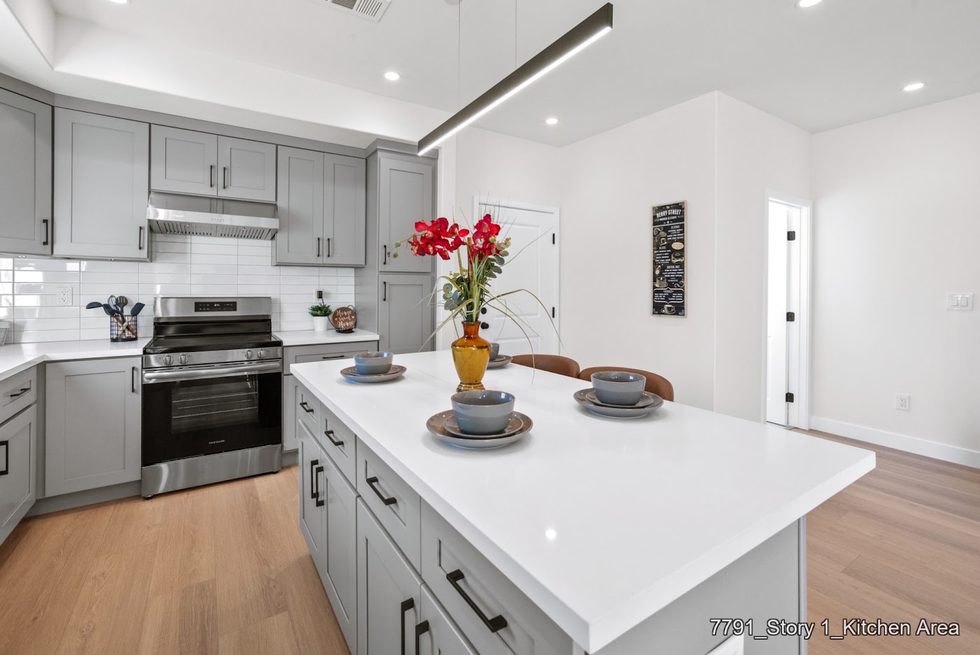 7791 - 7797  15th street