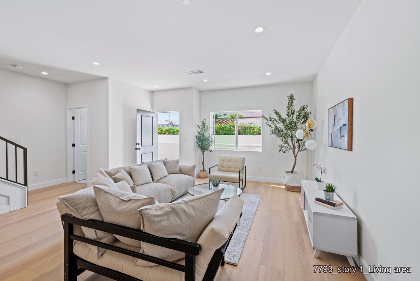 7791 - 7797  15th street