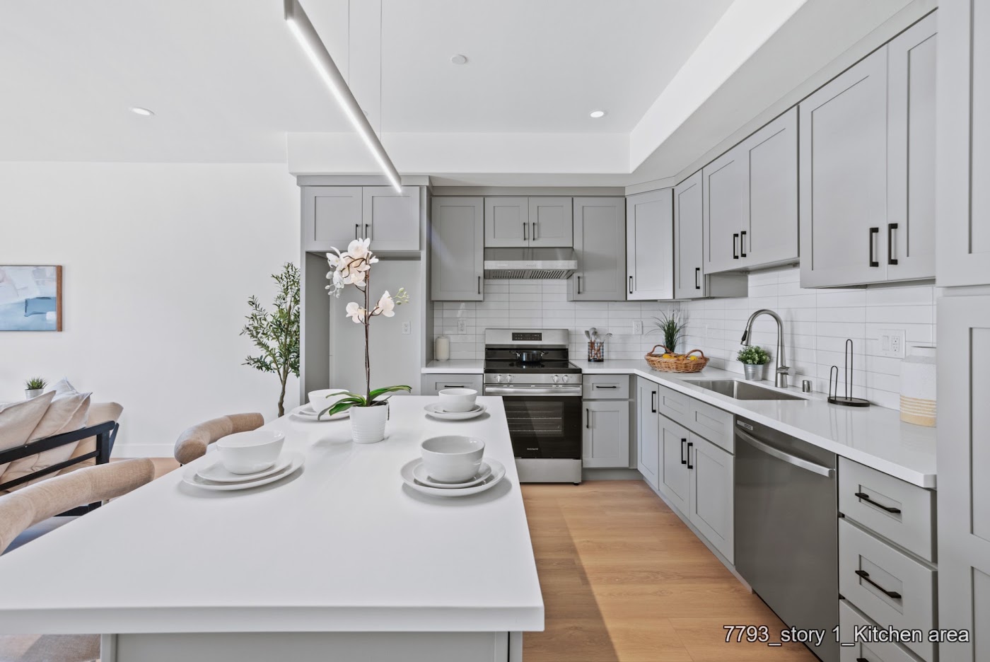 7791 - 7797  15th street