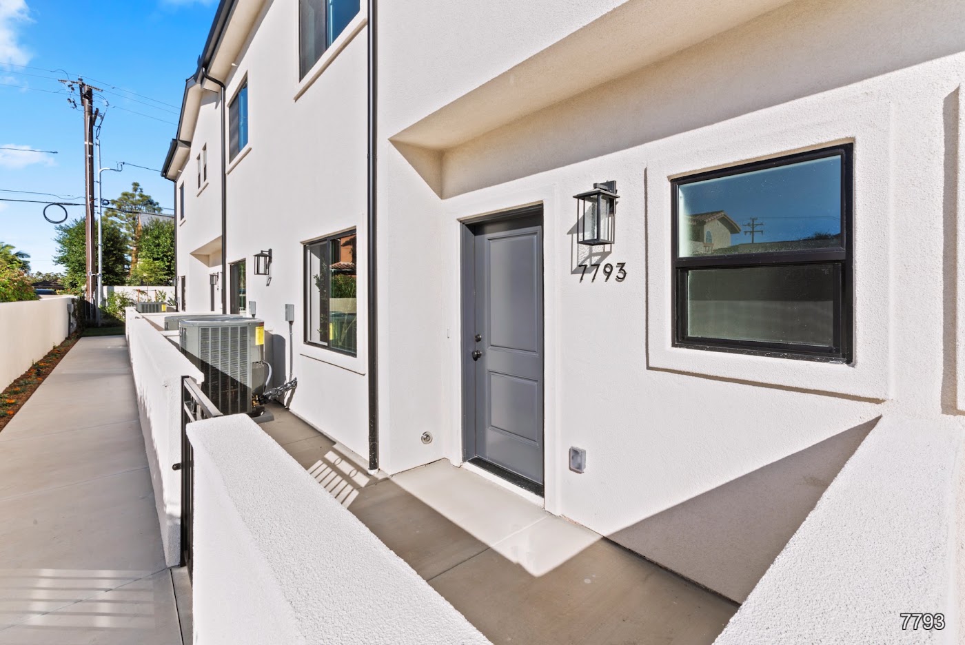 7791 - 7797  15th street