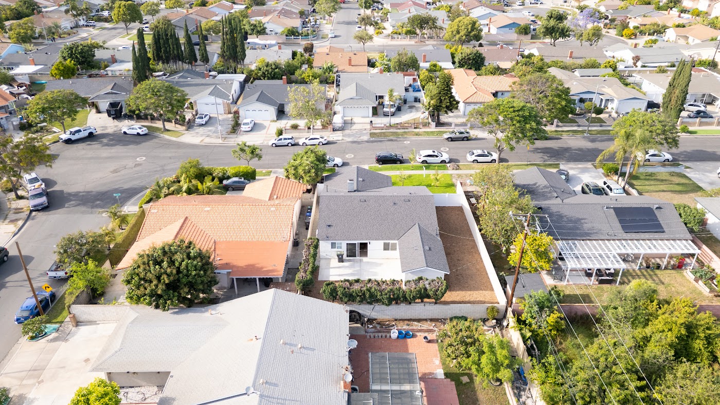 5010 W Maurie