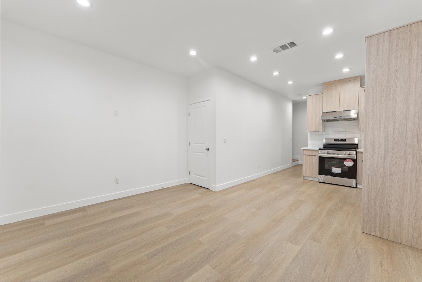 436 E Truslow