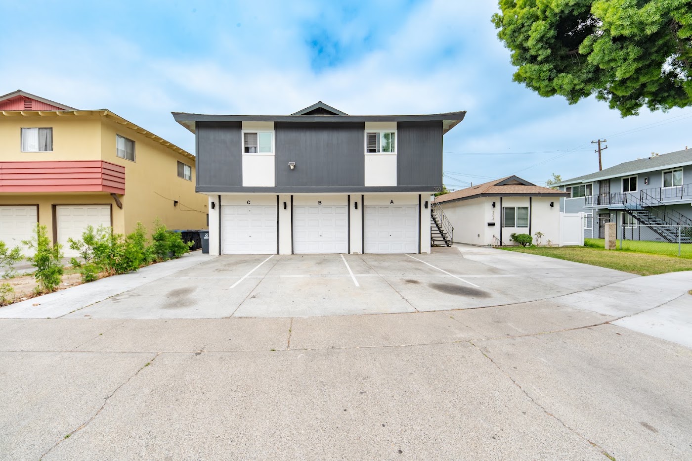308 S Laurel